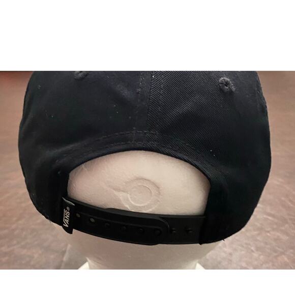 Vans x Crayola Black Snapback Hat 2022 Collab Skateboarding Crayon Logo Cap - Picture 3 of 5